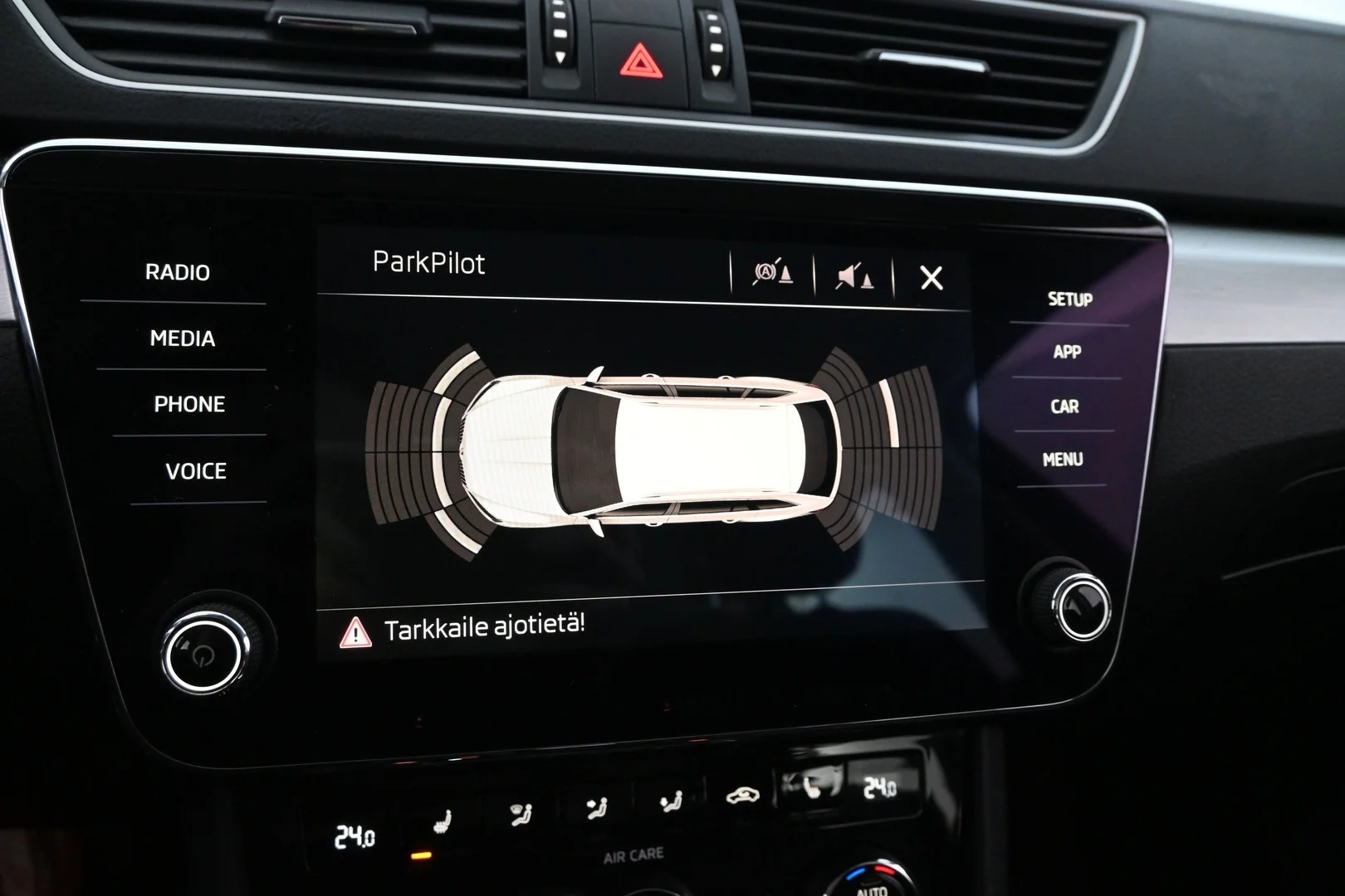 Car Image - jED9IBC5cv4NGFKDLZNA2