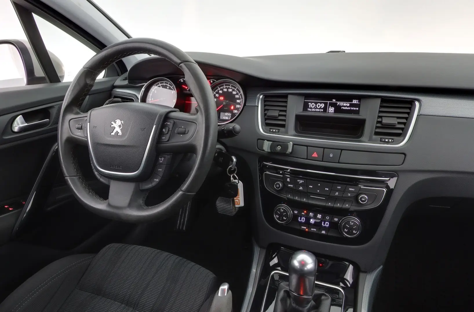 Car Image - 7cUaBEUeztWjehVCe4nRNX