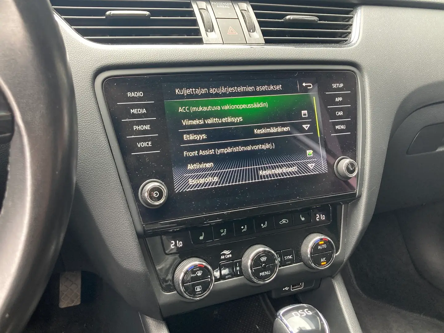 Car Image - 276Euk0rhV7TMUJVxKuq6x