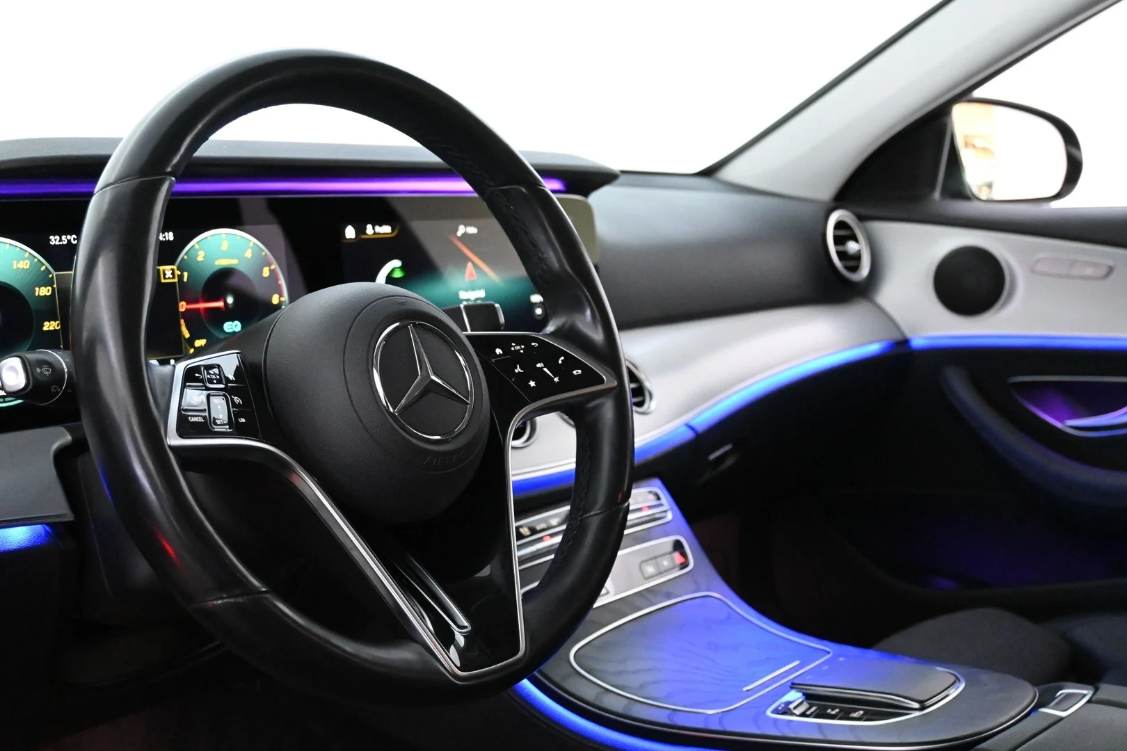 Car Image - 1VmwuwBLUvAt5dzi5gdI3w