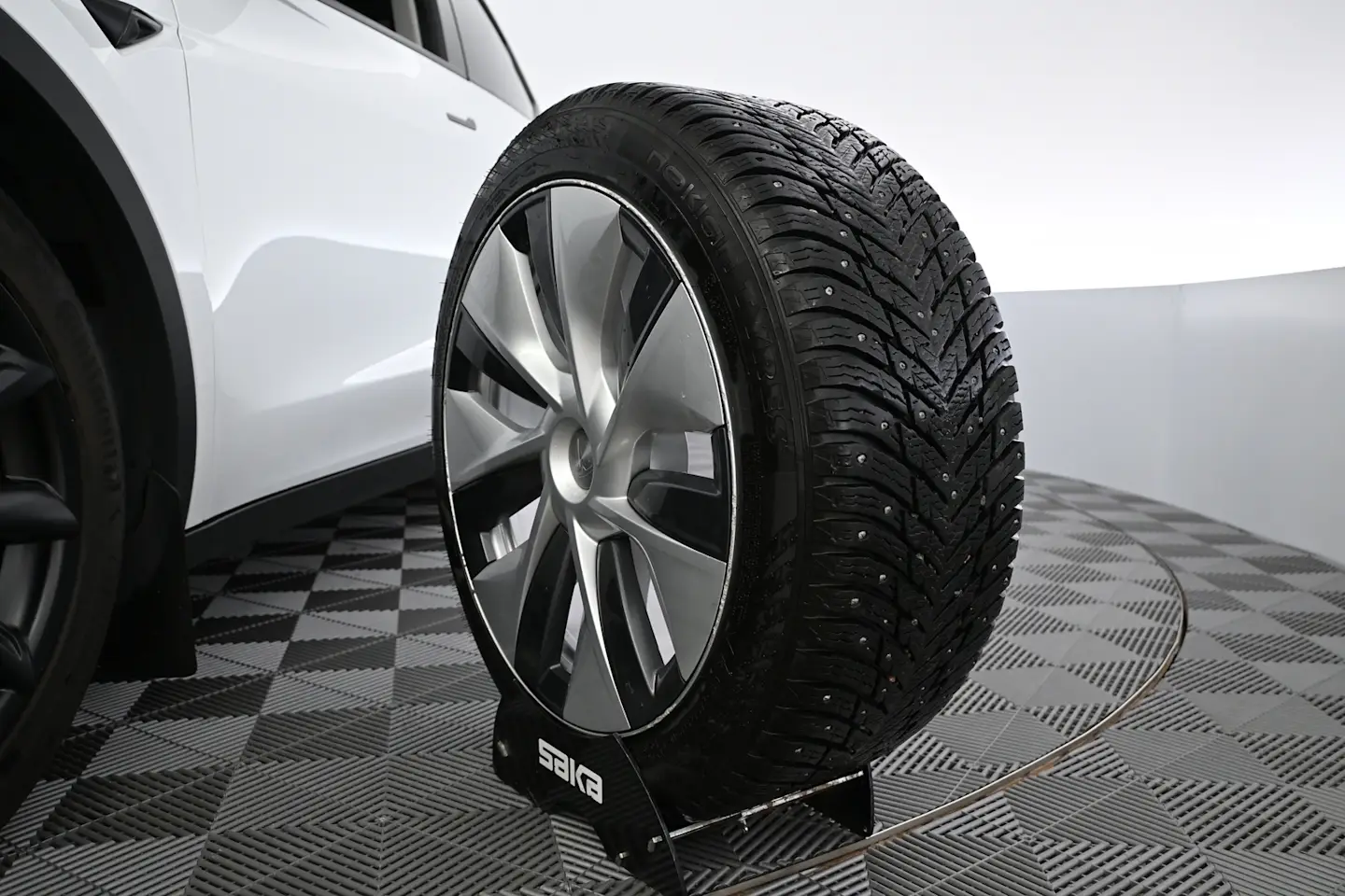Car Image - 1nByCVTyka75j2nxxBPmQ4