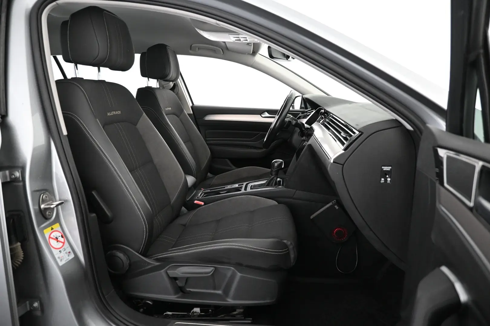 Car Image - 2JTnEZYd6C6Beq0T0ynYla