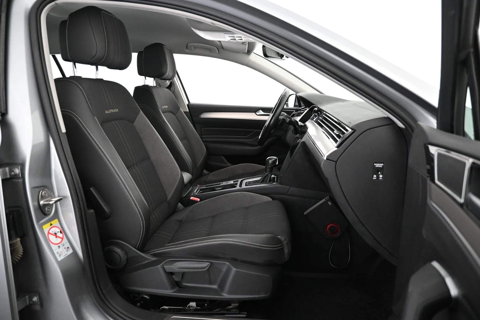 Car Image - 2JTnEZYd6C6Beq0T0ynYla