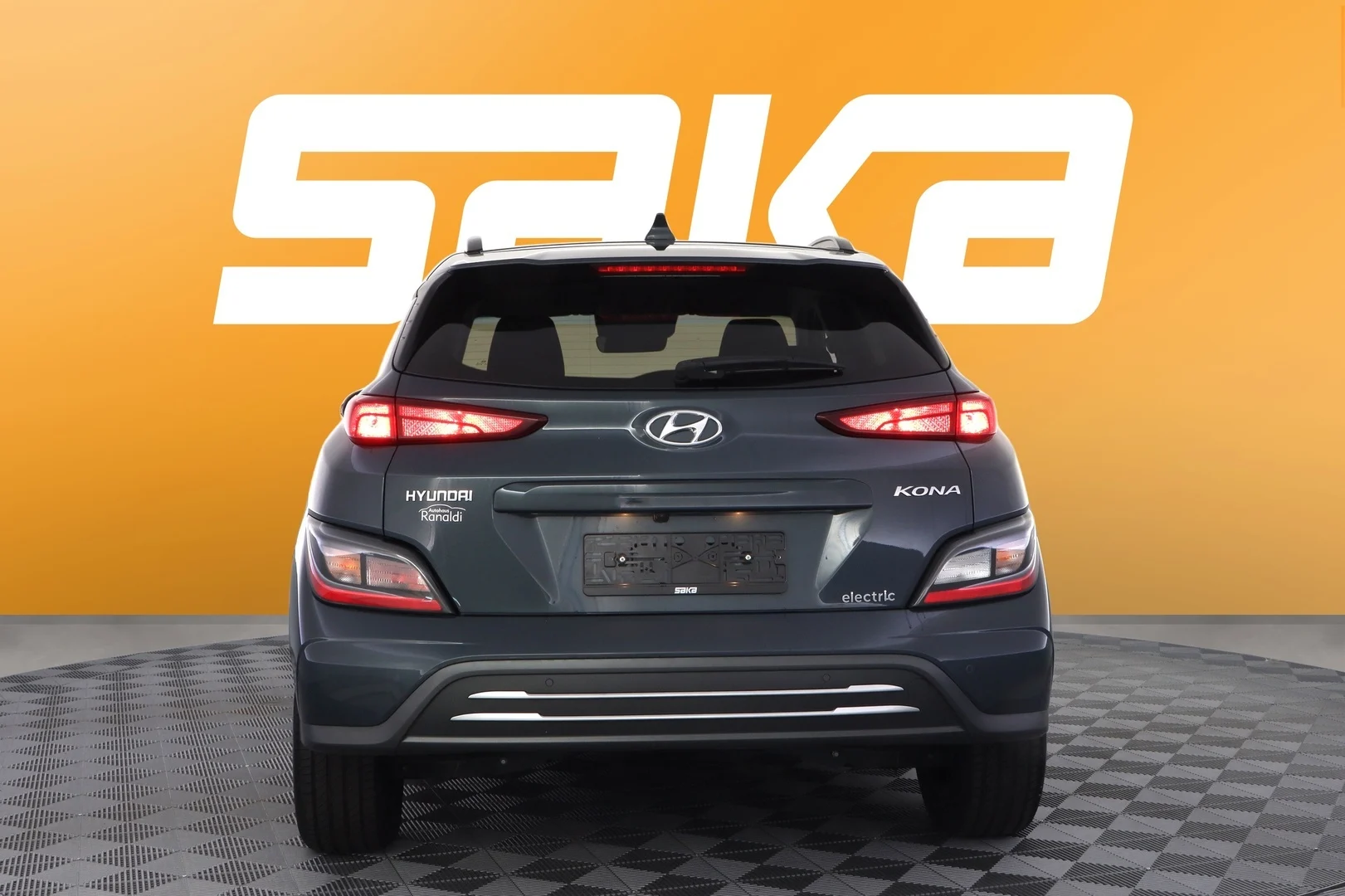 Car Image - 5XDzz3aKqz12slTqWoakPS