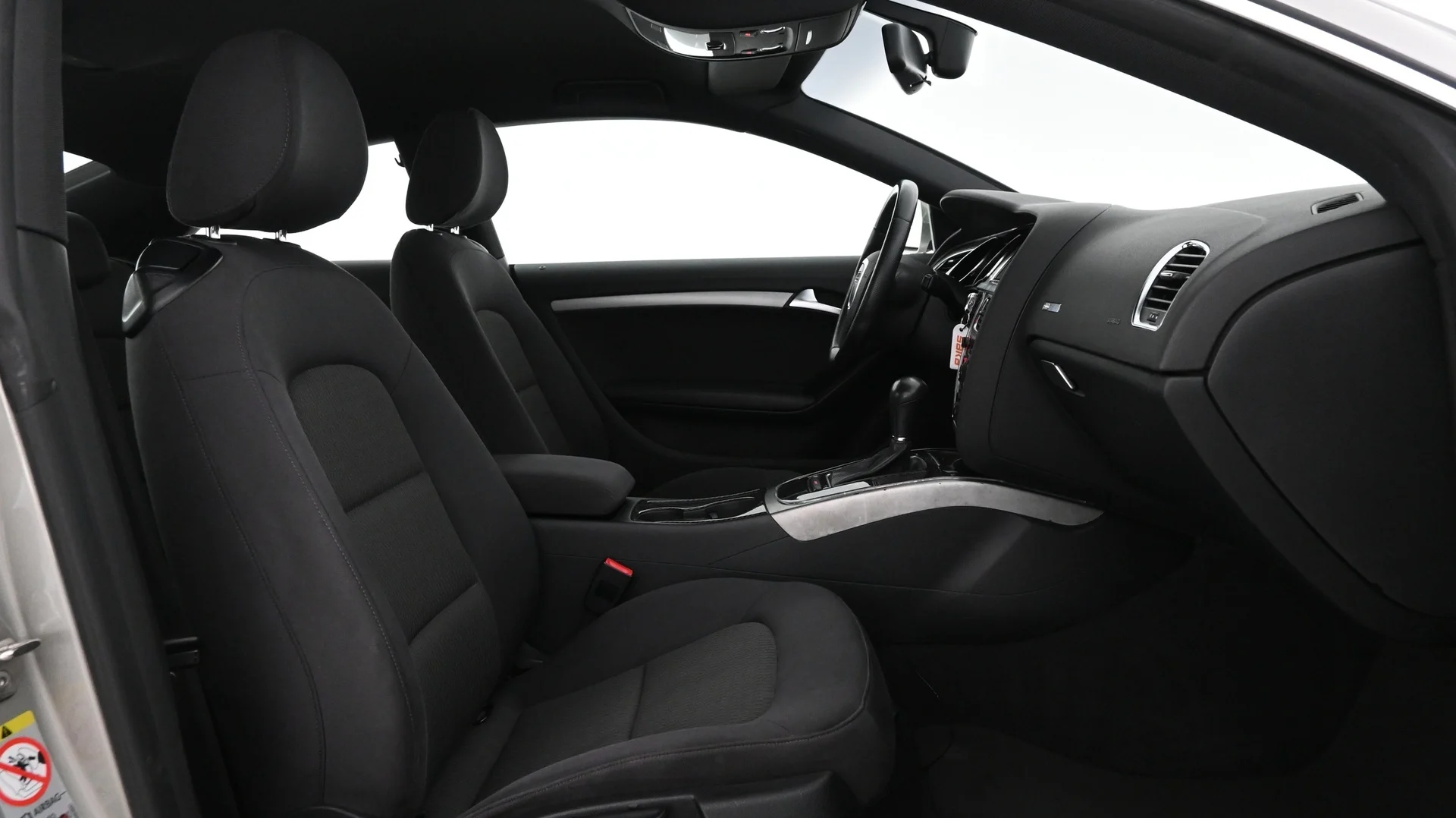 Car Image - 2wMCP5ydtUdp9Q1vC3FA3Z