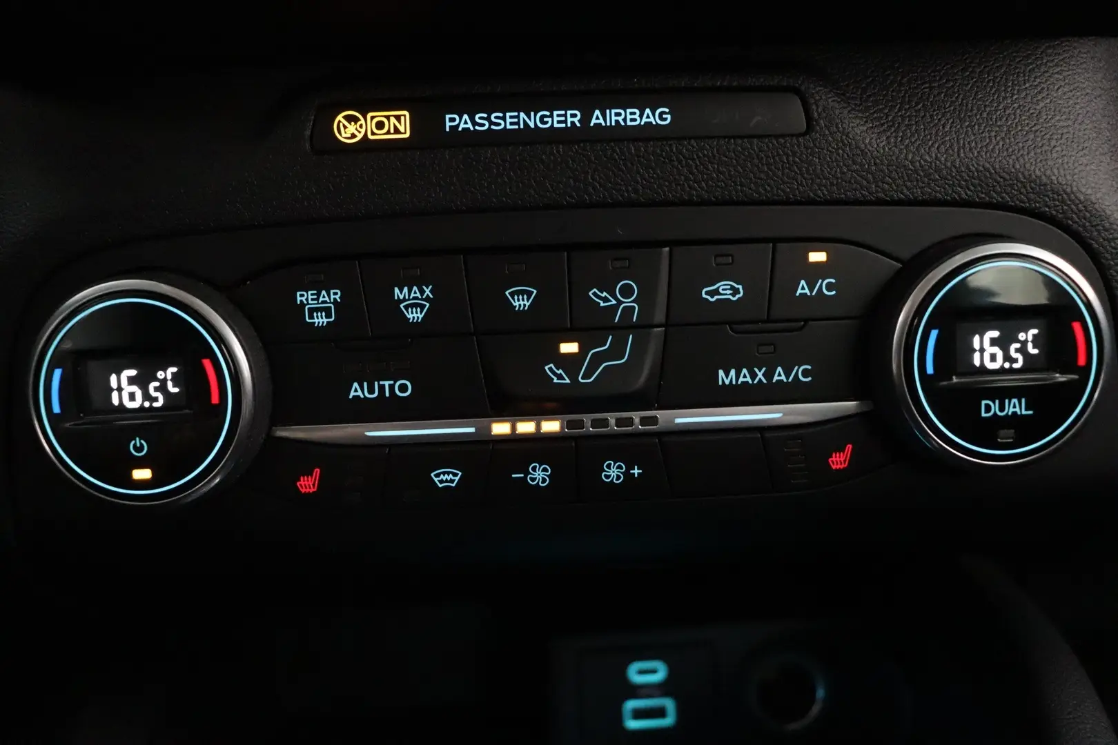Car Image - 3UZW9x0oXJVZ0WDU7rsWmv