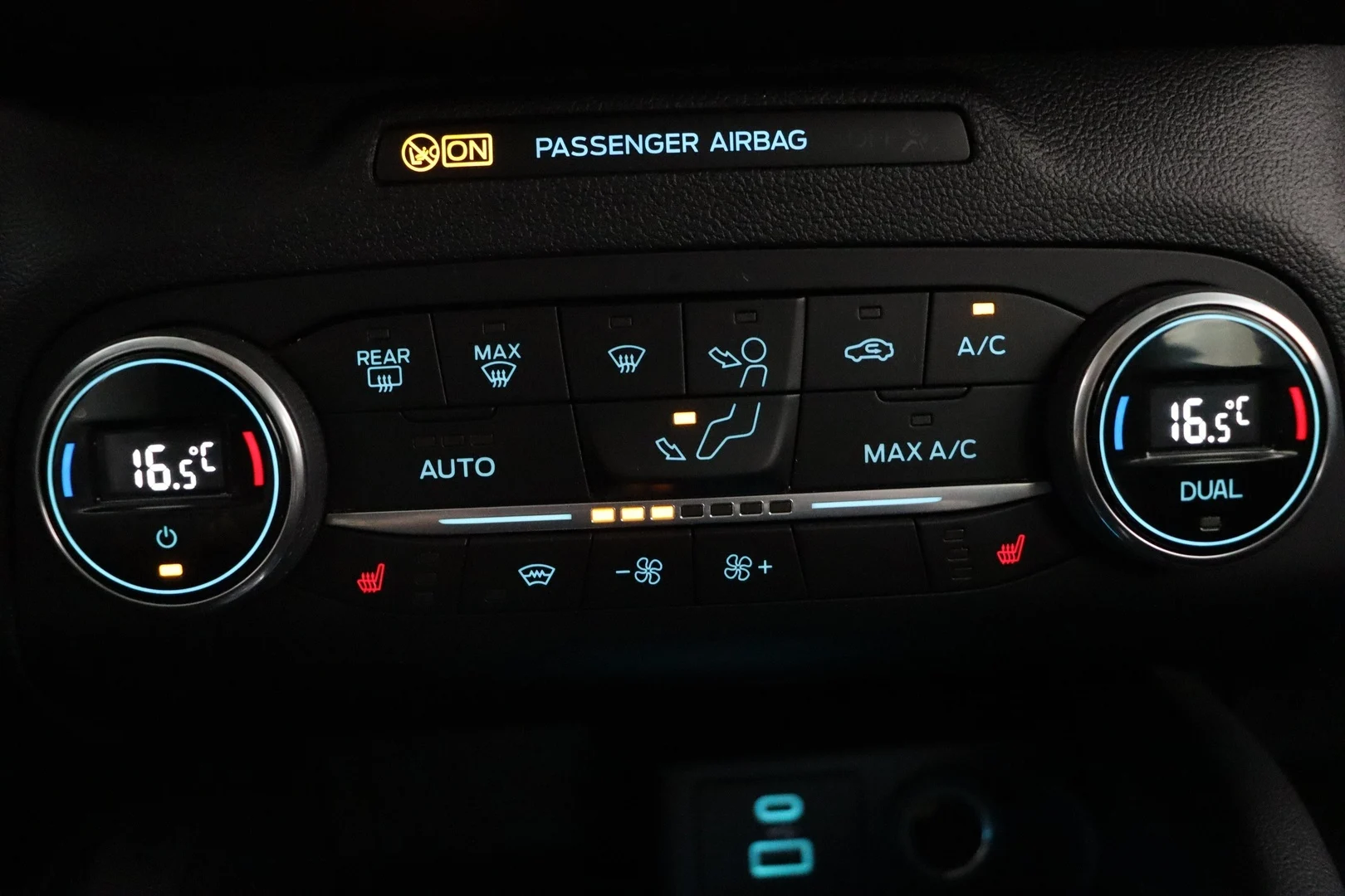 Car Image - 3UZW9x0oXJVZ0WDU7rsWmv