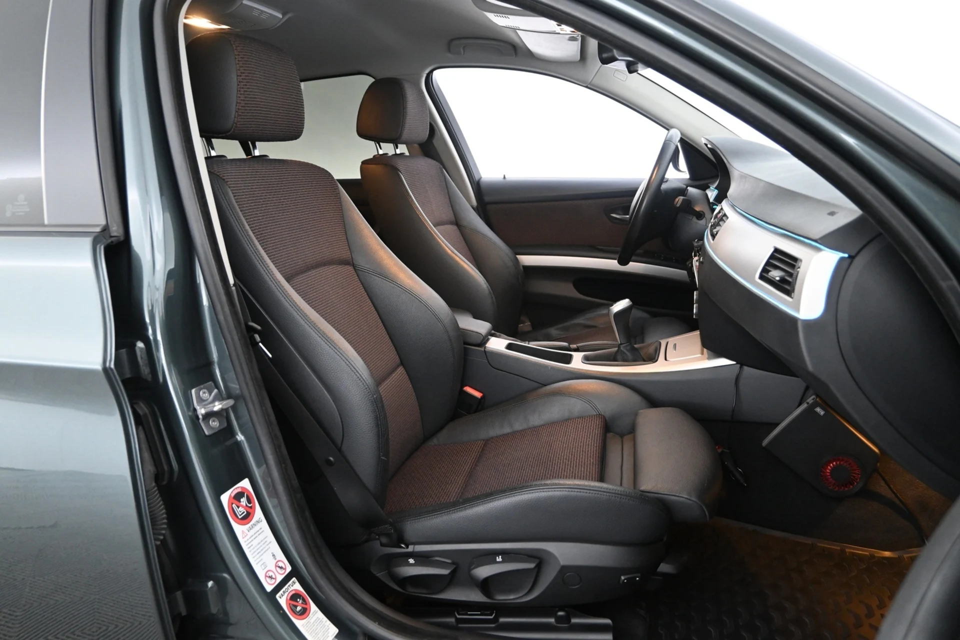 Car Image - 1UP3scBoo3zZhoANMQuBN