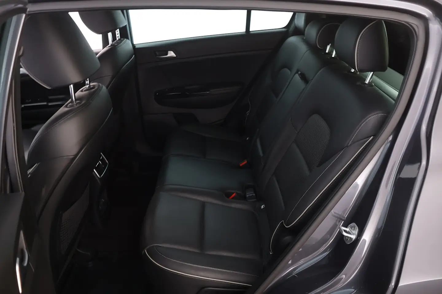 Car Image - 7AdVbVc62dtCey0IS8OhVx