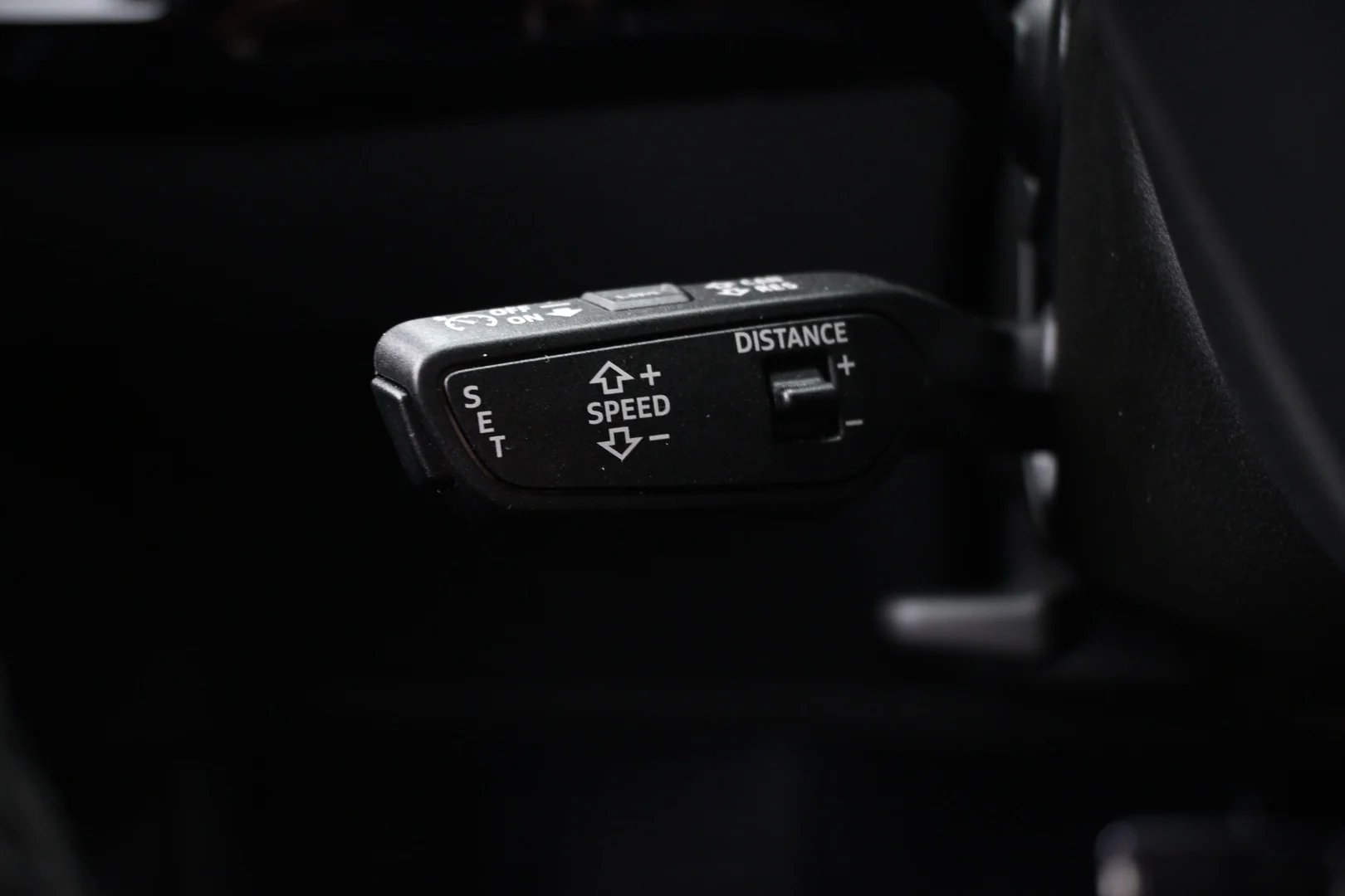 Car Image - T1KYOaHhWSF9HJmvUZSN0