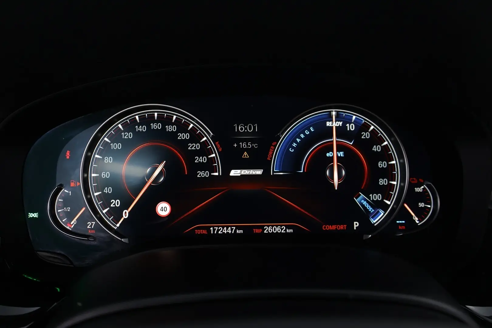 Car Image - 6YhXWqNJjPGlzzb0I2vbiV