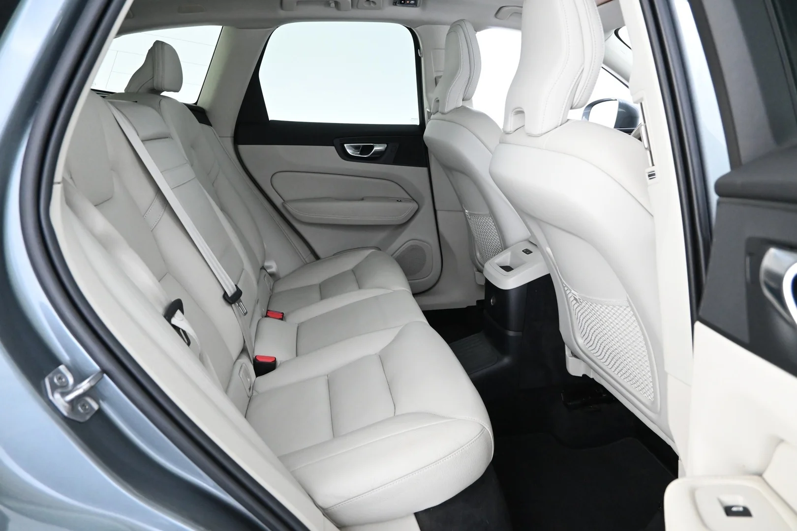 Car Image - 5aCy4fMwKWL6ELJuJChDVx