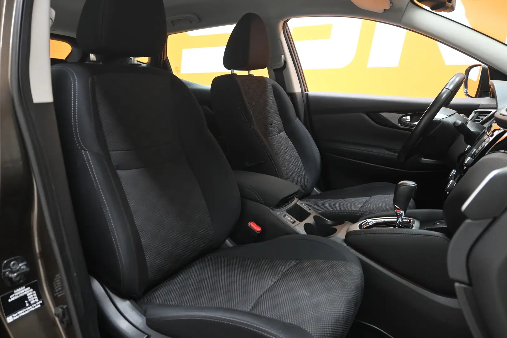 Car Image - 2XKT7mwVvxZLPHIcUIGUjN