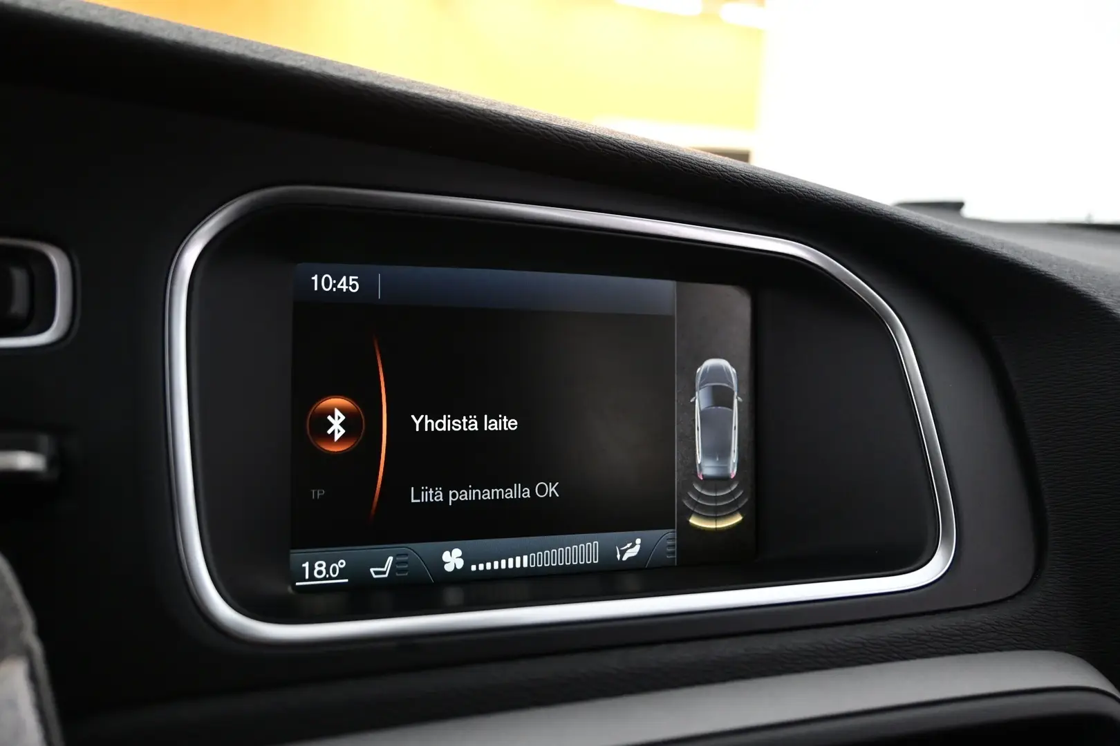 Car Image - al0lbAPHp4pKqLP6kXmsB