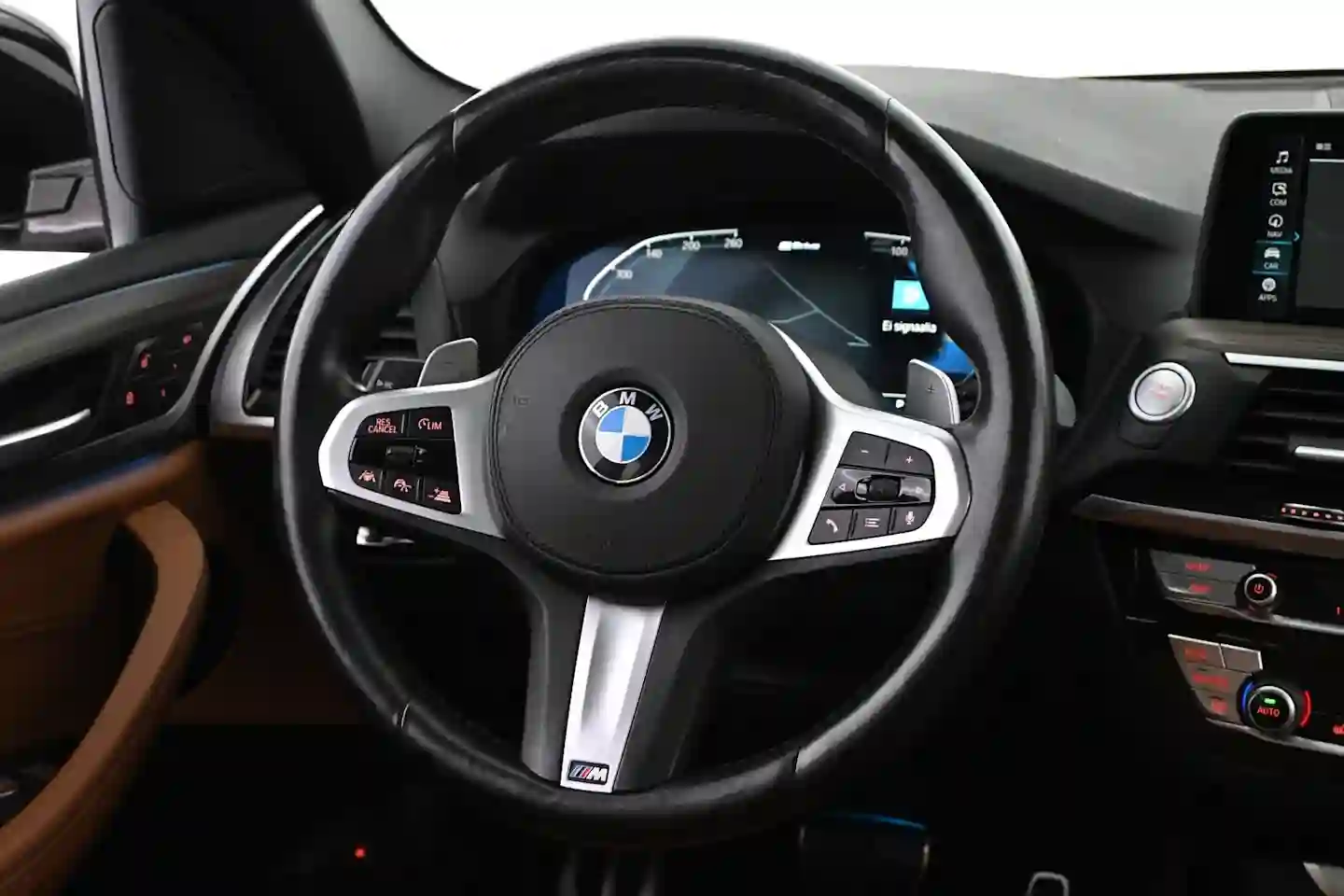 Car Image - 53P9BRYIF9Y8y1xeq8beaH