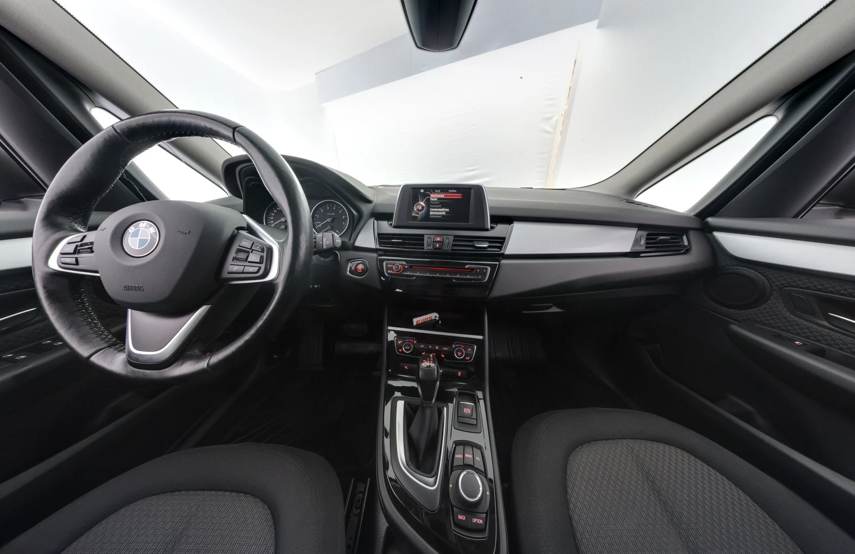Car Image - 4fKCMKte8qnqNEjqPrce6c