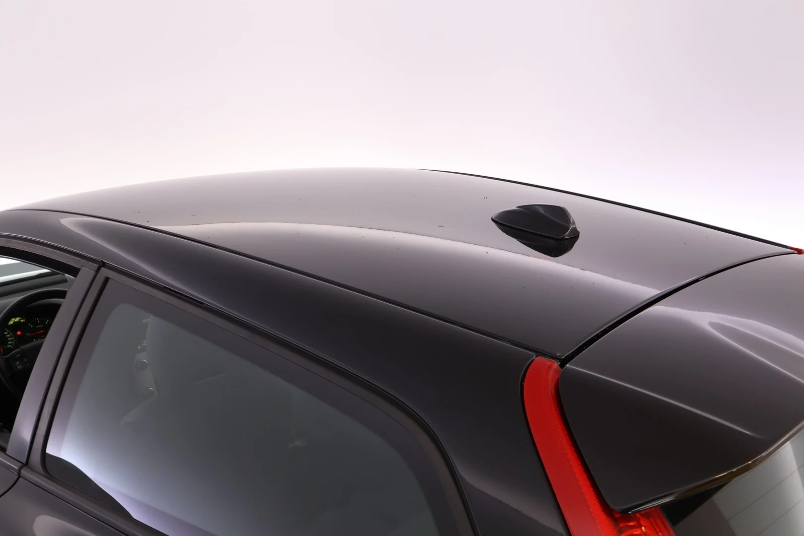 Car Image - 5qKVmbJJVr9CsfraZurzy6