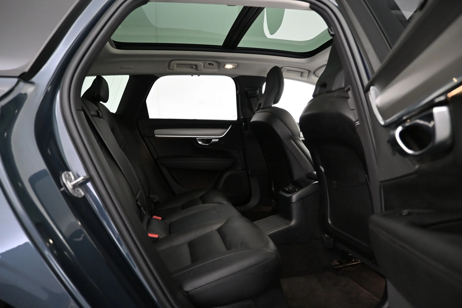 Car Image - 7F4bTxxIQGGBxNJvExgMyB