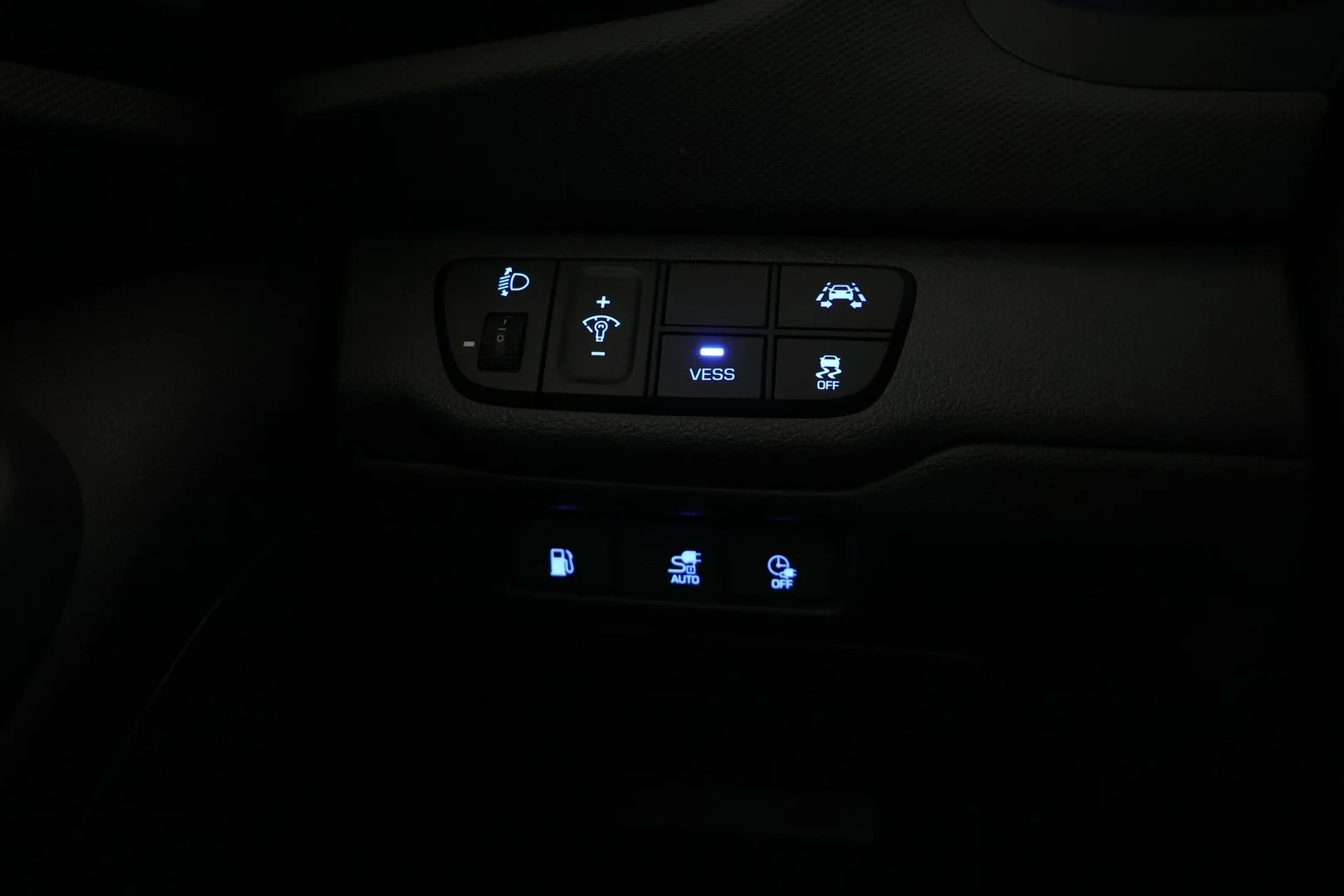 Car Image - 7BRjASeZPyQLsELHeMbBi8