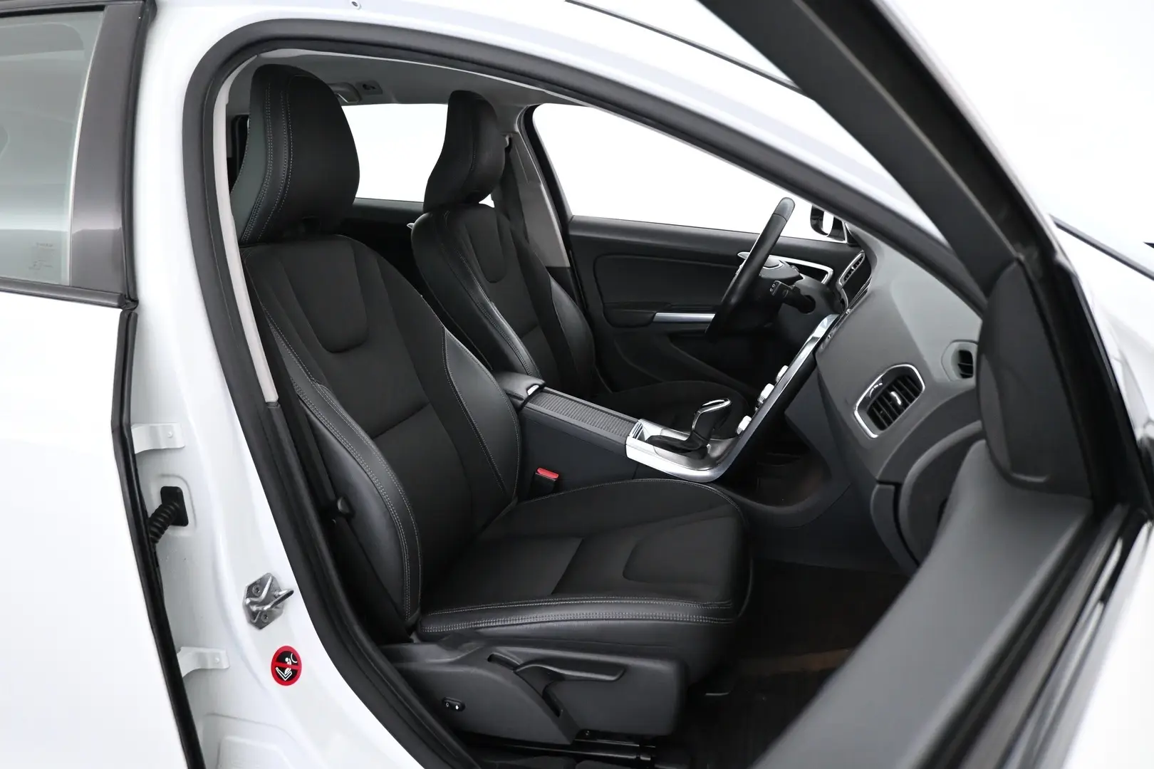 Car Image - 2shsRcaRdZ4ftcQpl9FL9F