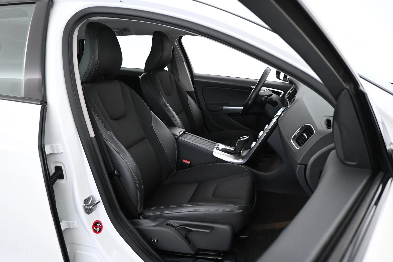 Car Image - 2shsRcaRdZ4ftcQpl9FL9F