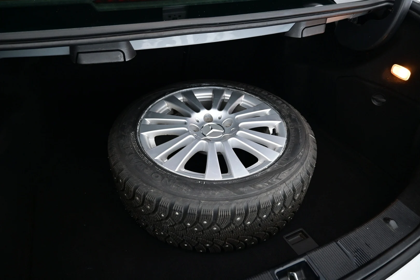 Car Image - 4ZQG9P2fOsITrXa26VBK7J