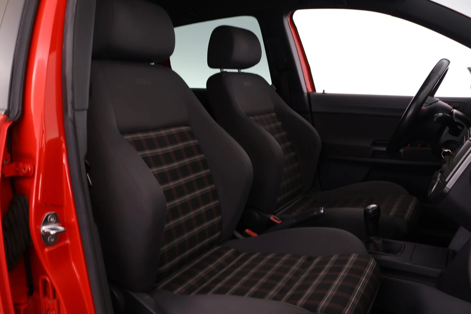 Car Image - 5btwxmljEbyCl0VYGv07WG