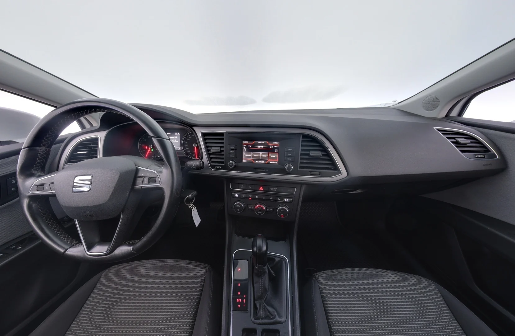 Car Image - 7fJHoaxZRciw5g0e4hTr2V