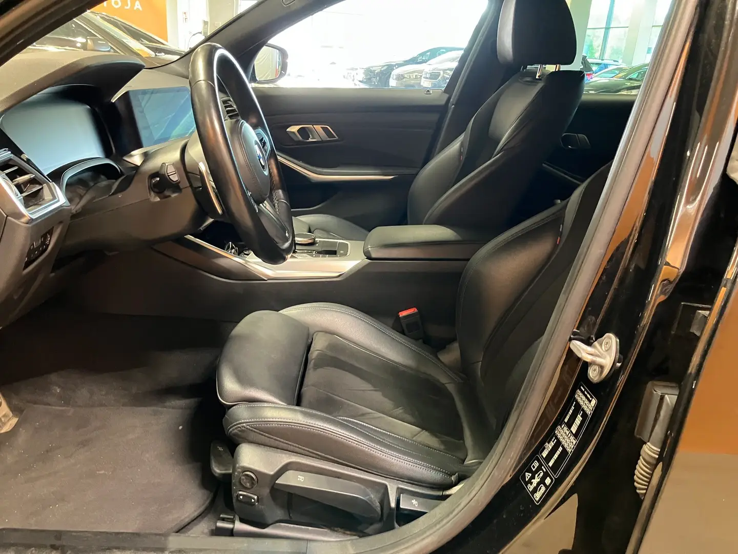 Car Image - pPCrWudhDHaBCFIwqcn8v