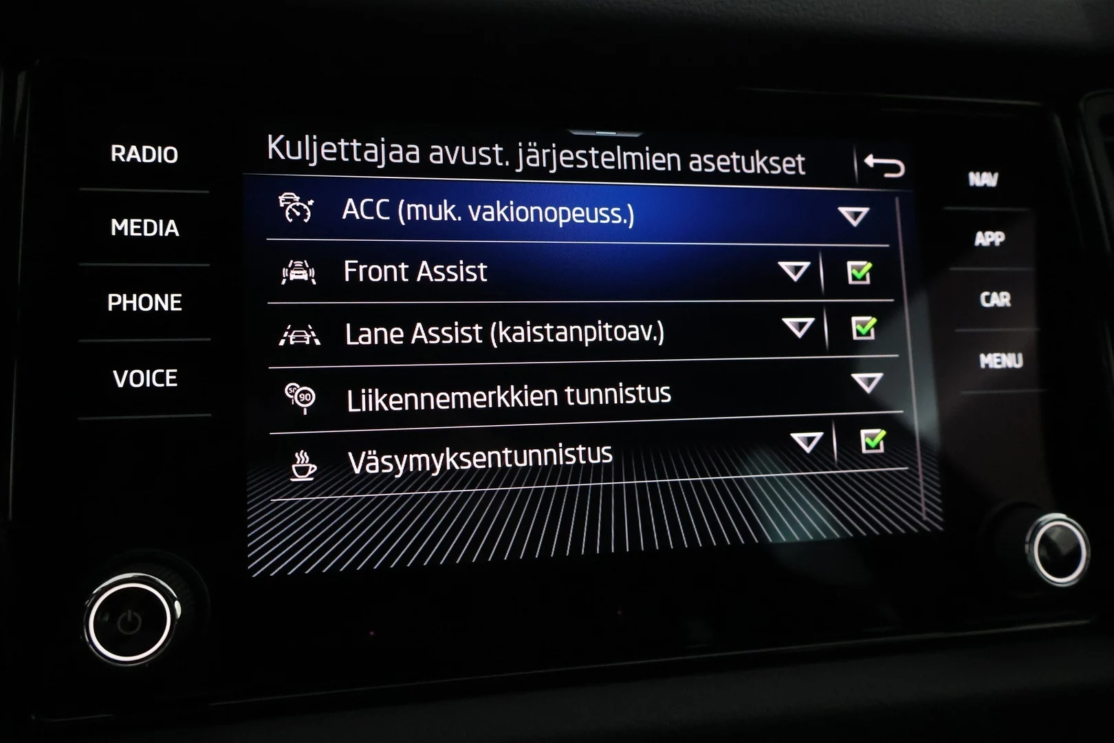 Car Image - 5Q7TPXnHgjJXTB5Whzotox
