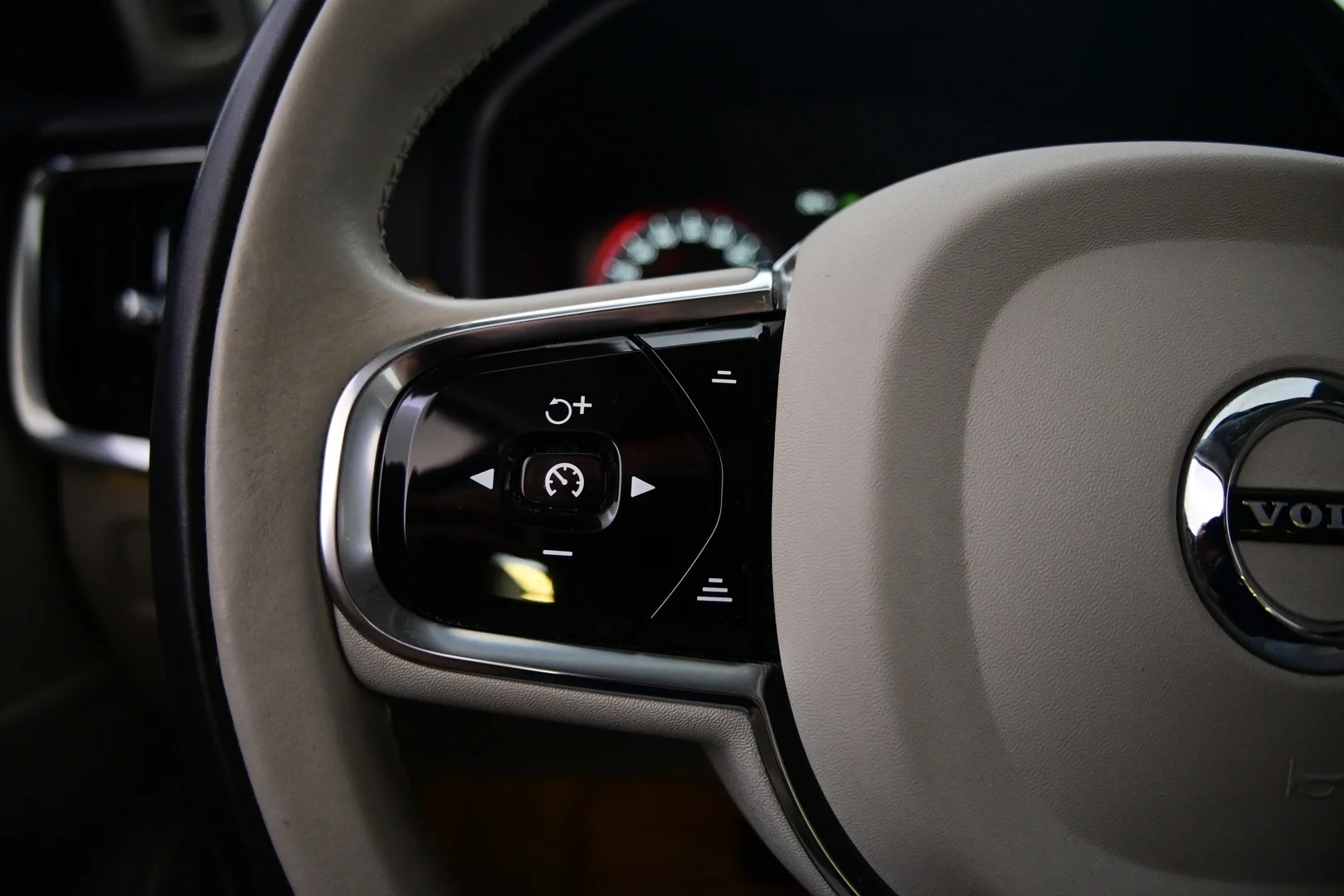 Car Image - 4xExrcwIrpxJzk4WHJMmlh