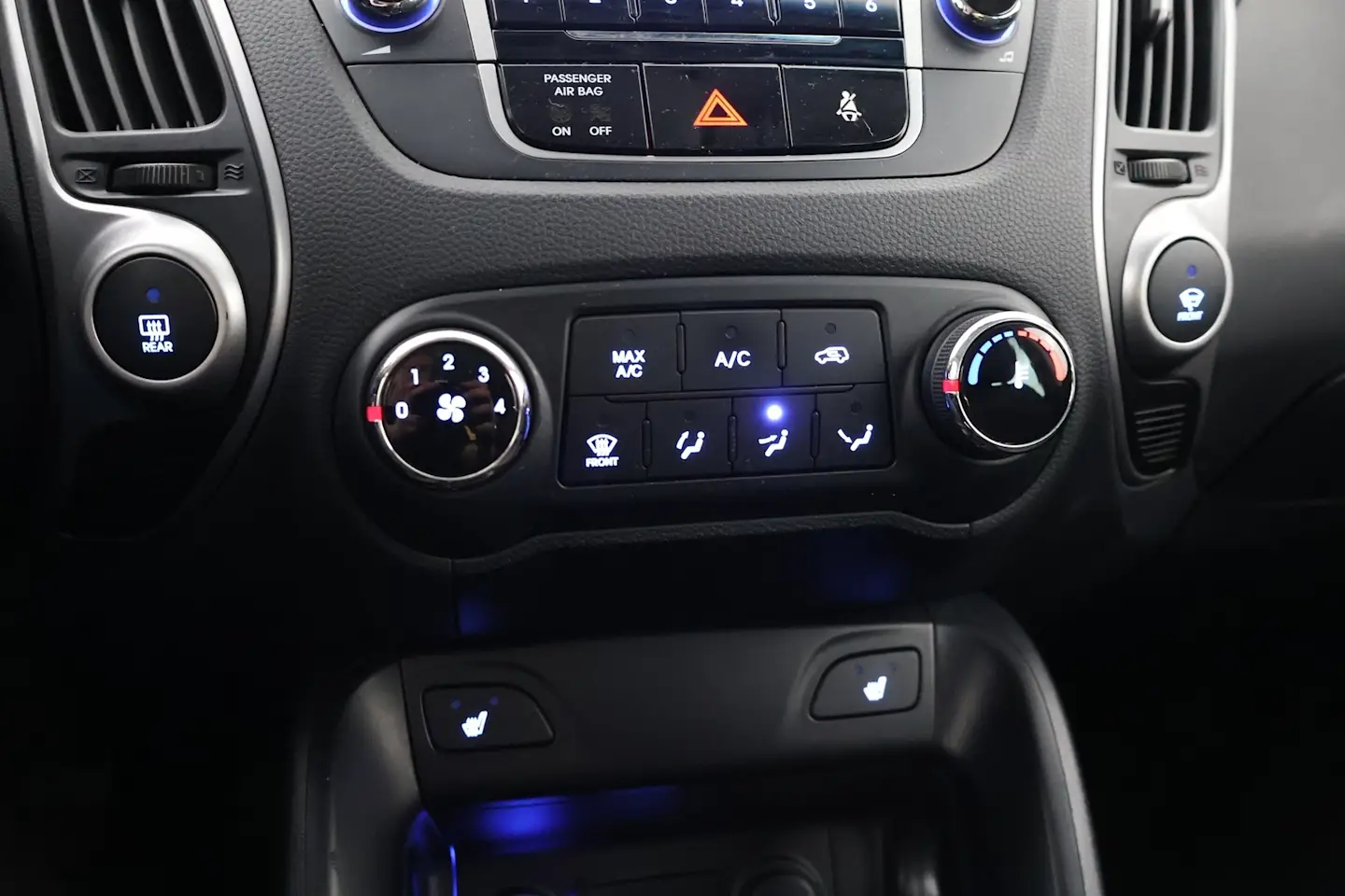 Car Image - 16QUKA8XfvrEdqsiJTGS4D