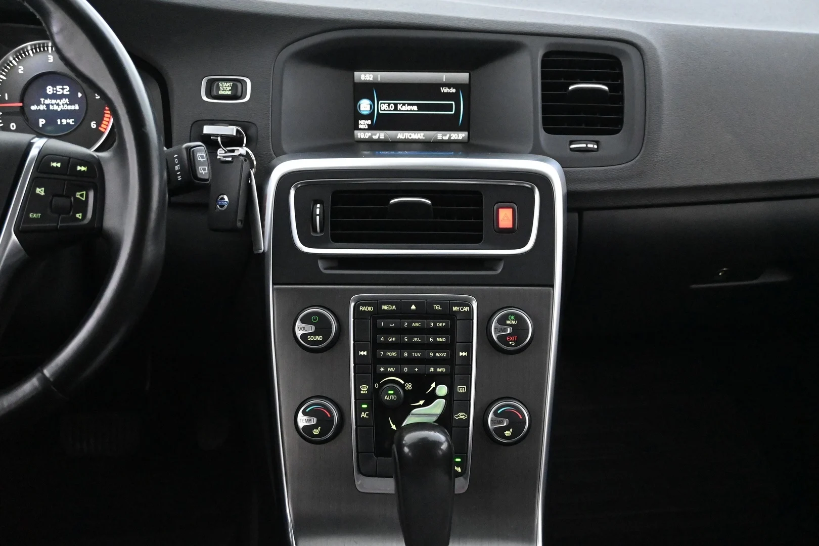Car Image - 2GJVSQWdj8zyS17h87Y1gX