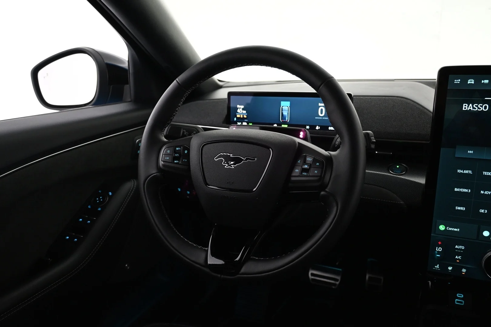 Car Image - 4lIydgKjoKDi5PP8ywY98h