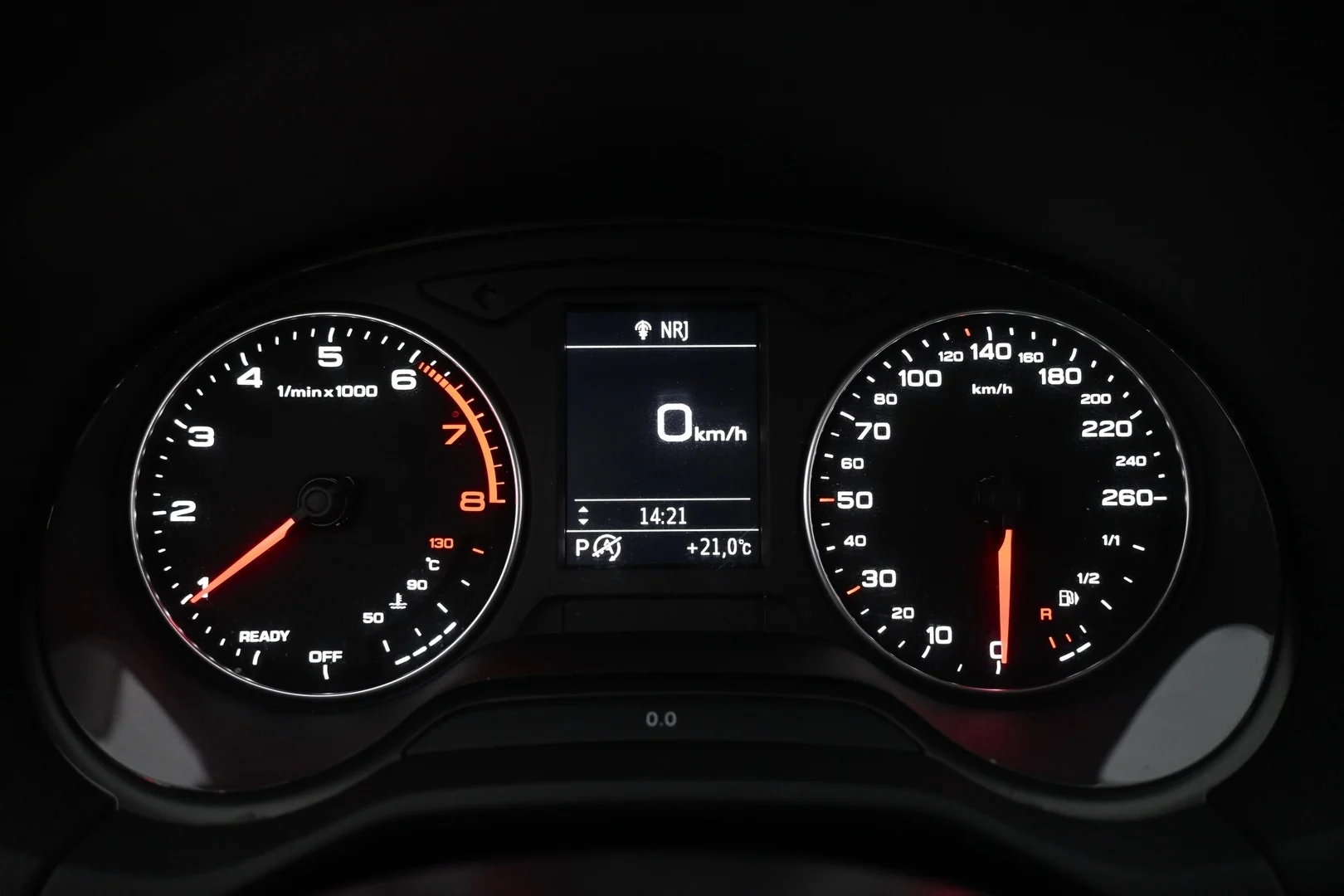 Car Image - FzTKHL0sDJNfyLQ1li1Lb