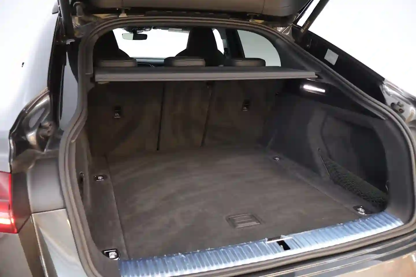 Car Image - 5trnScceGtxTrC4zPXKTCt