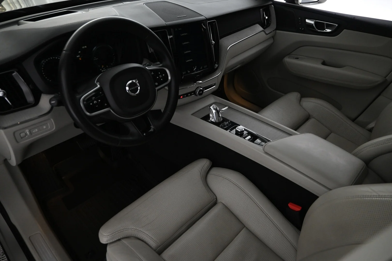 Car Image - 19VrakJBwYRsegDgOA5Okv