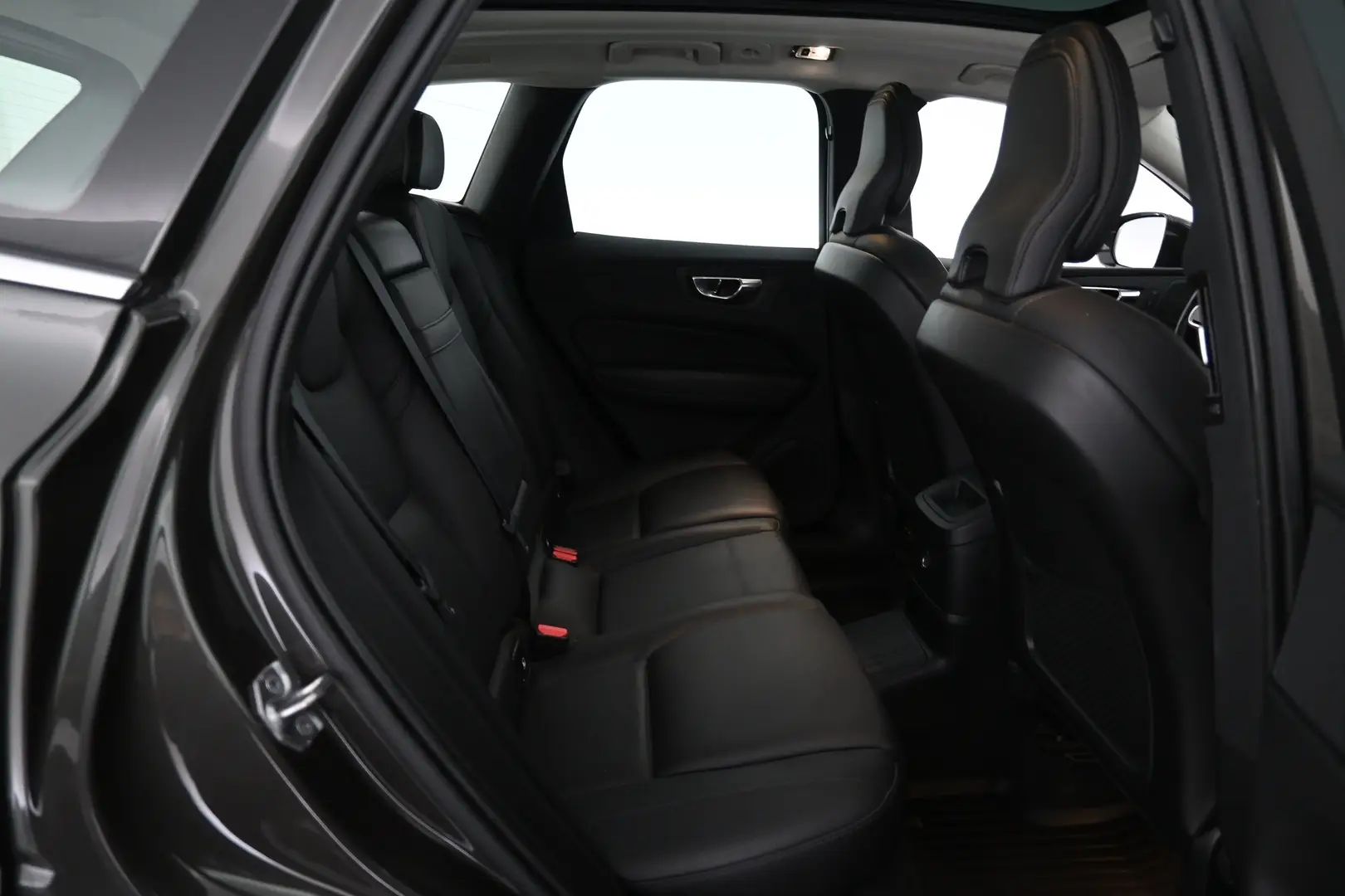 Car Image - 3zHdd65oEoUEbml5llbsC3