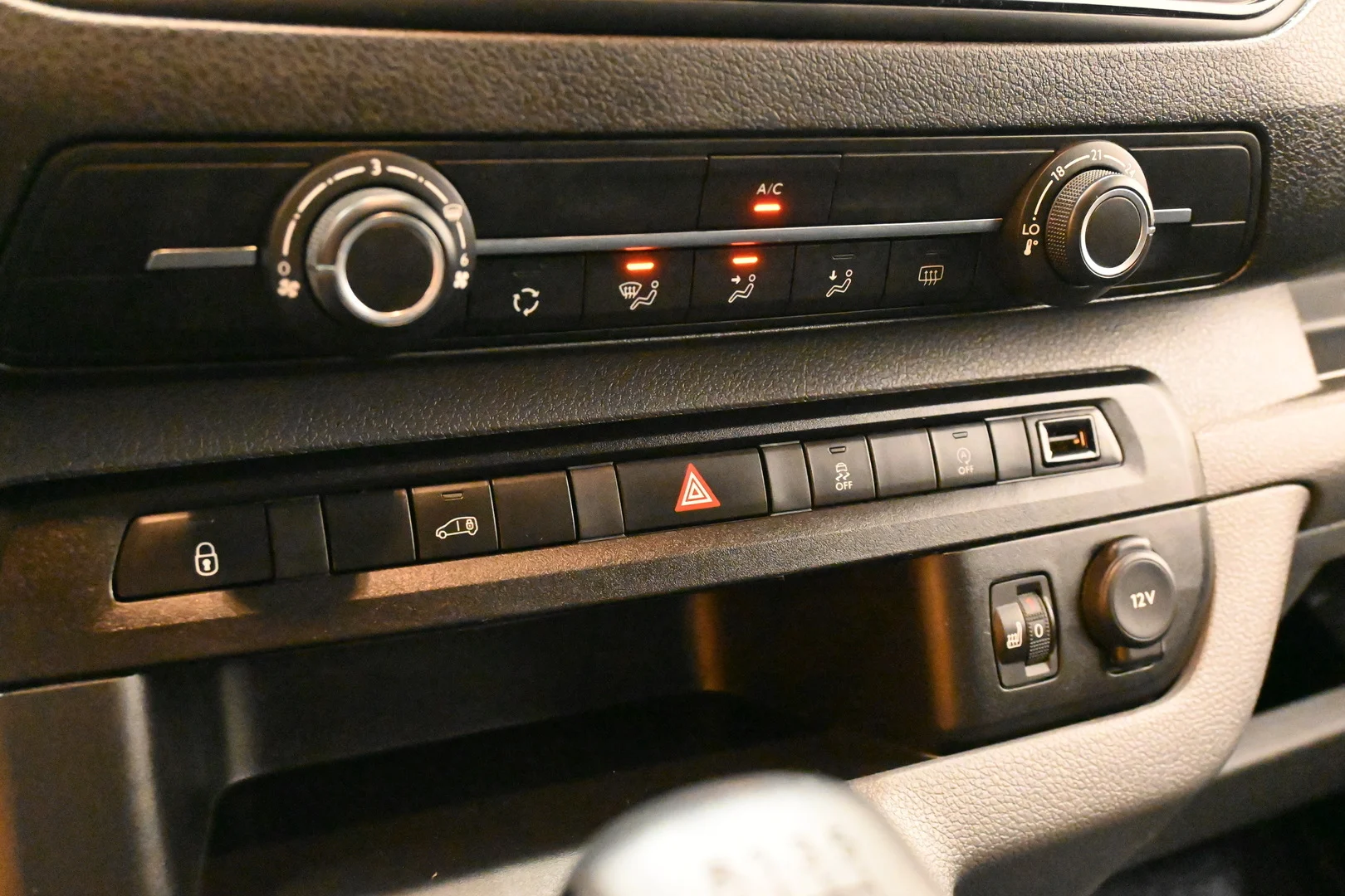 Car Image - 7KtFOmeqovozXjQh35xxw1