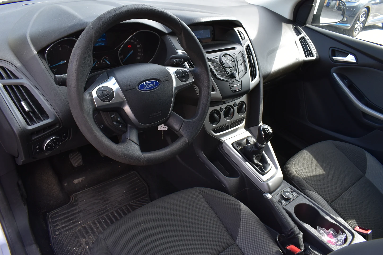 Car Image - 6D8QsDkDJrVkFmgSAn0ZK1