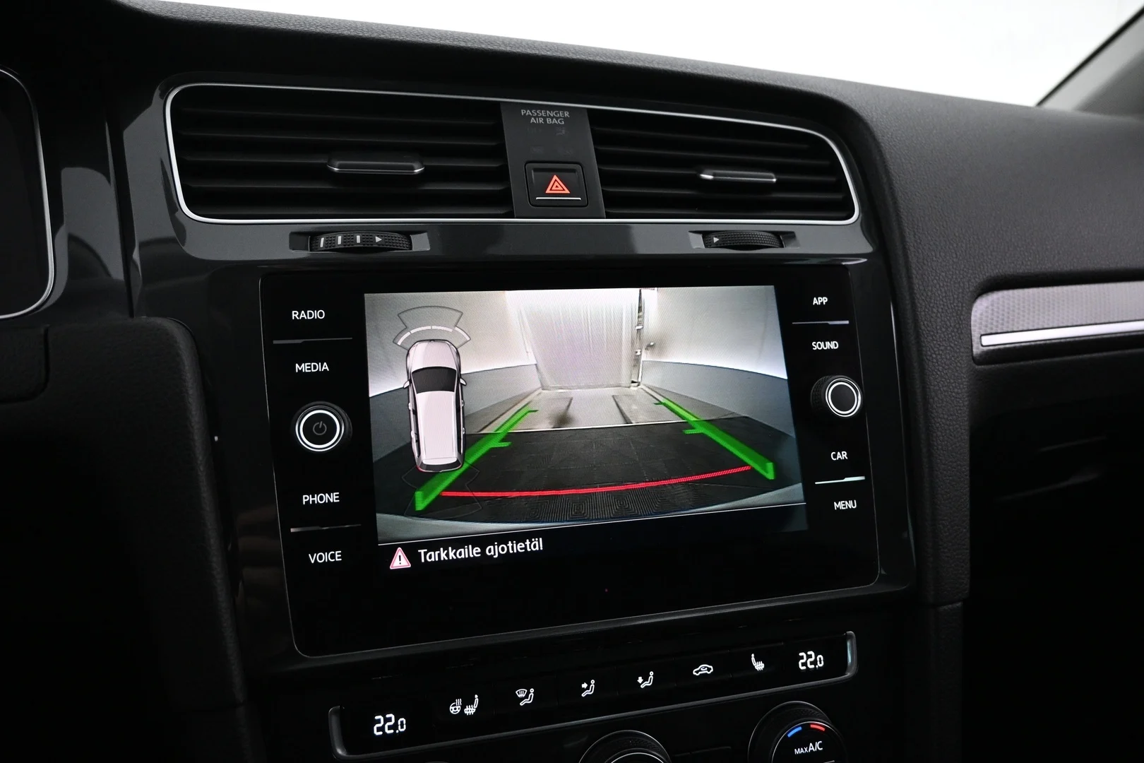 Car Image - 3xc09QO6xg85KbtzEDsQrM