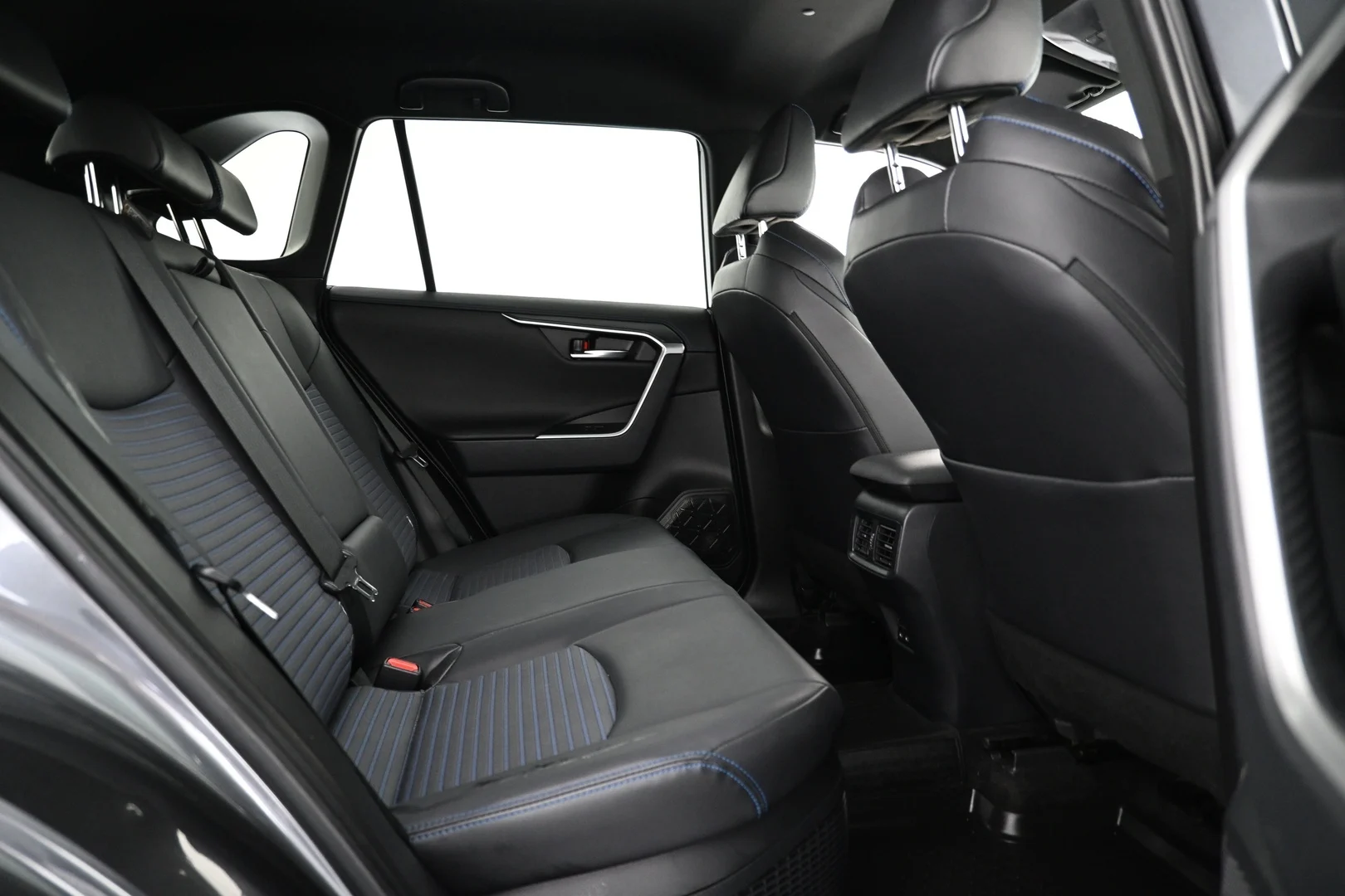 Car Image - 3IXprkeNwGyc0xeHEMUkwA