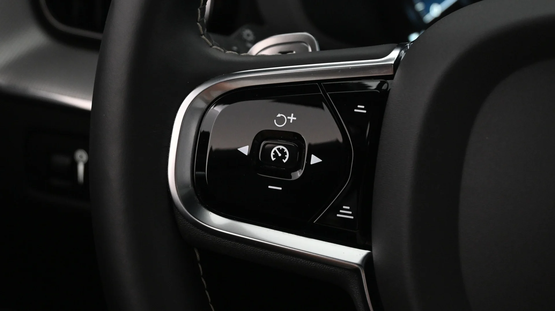 Car Image - 33gfgWDo4y6mFhlbbQwU6J