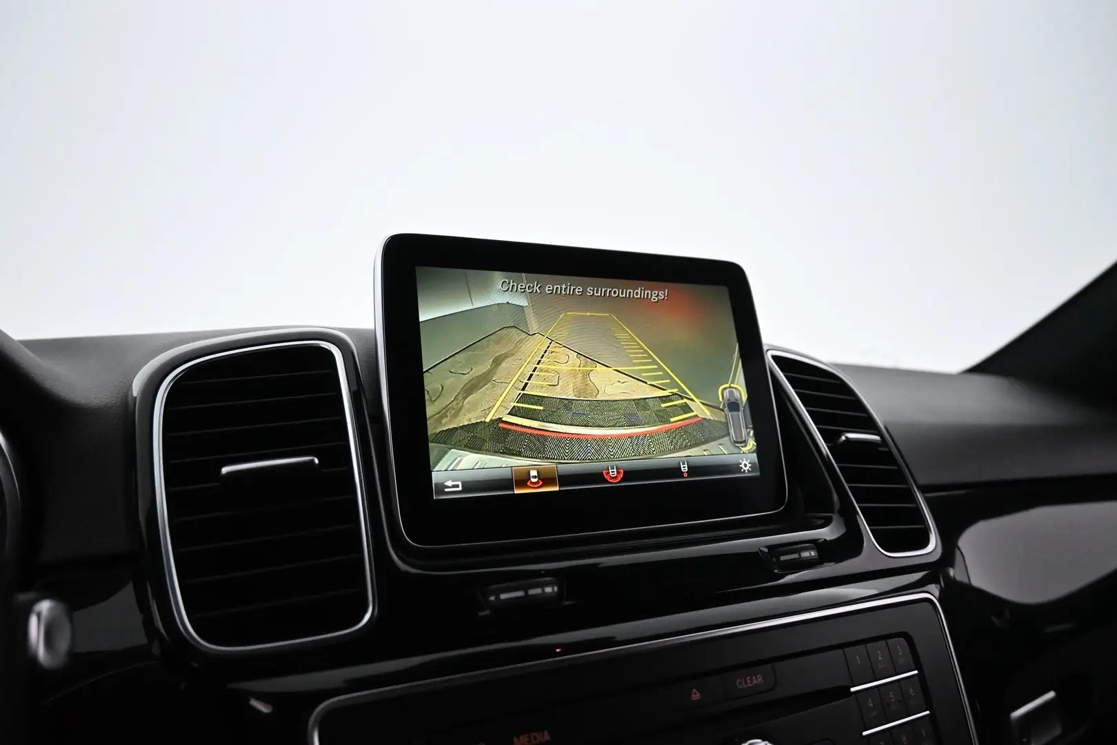 Car Image - 48q6xSqn4uulk5SGxpsdjL