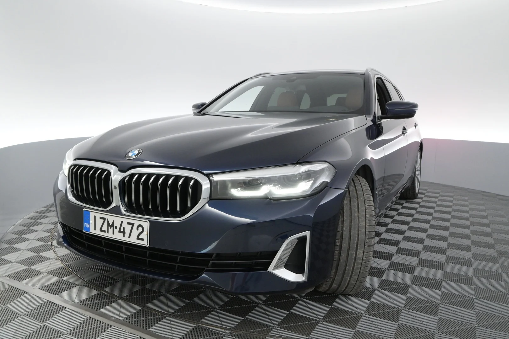 Car Image - 16H21sI5MuBu61agmuszFJ