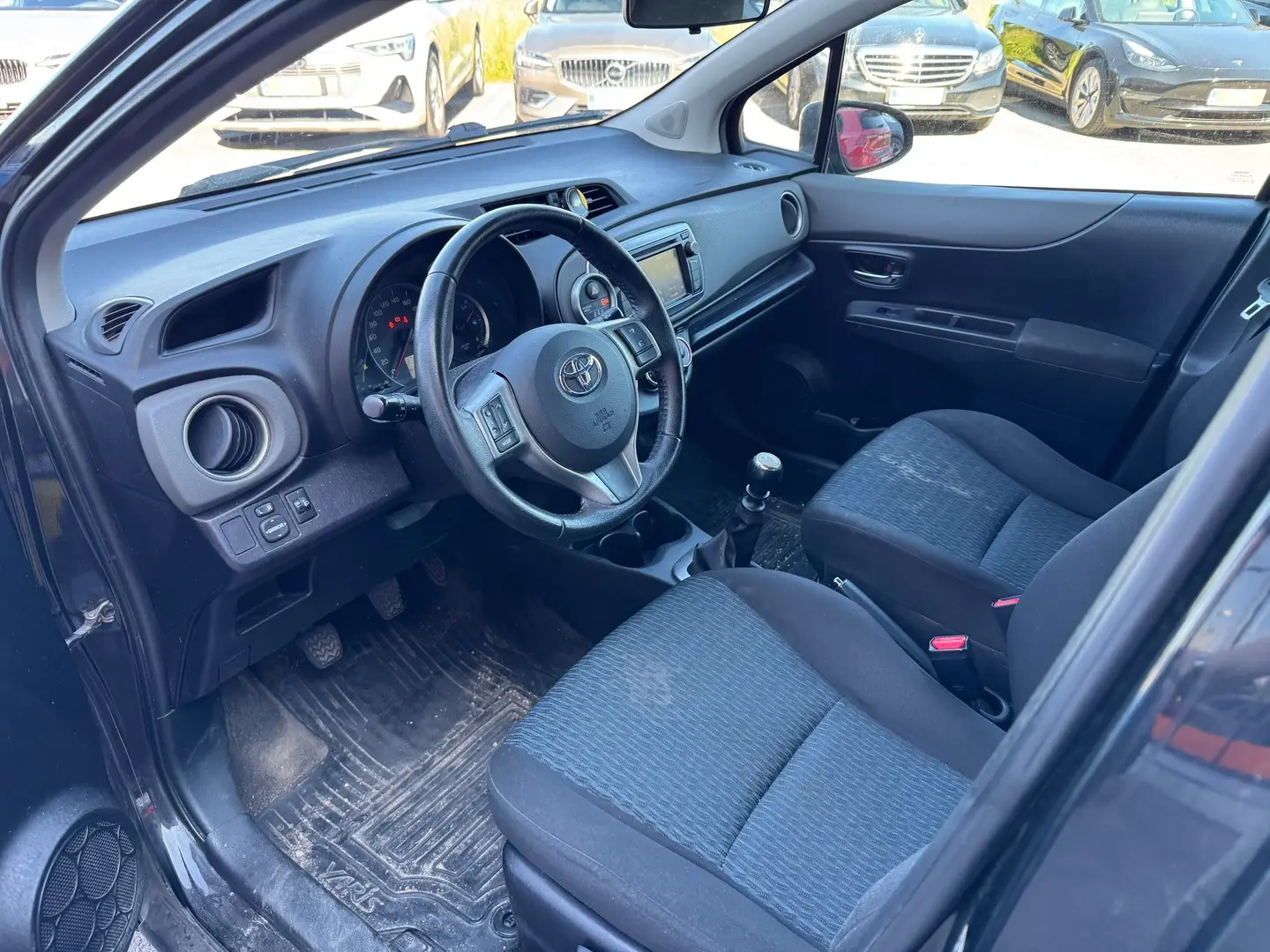 Car Image - 43lClr0YCvJl05vnYp7LYT