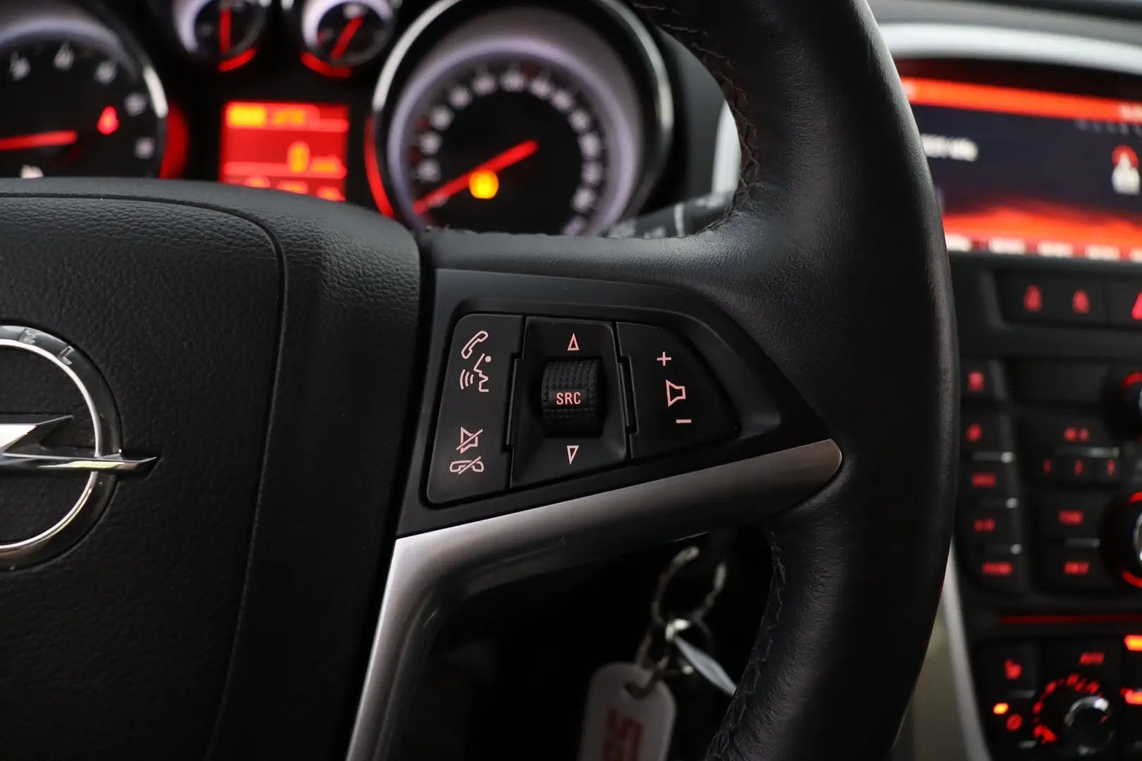 Car Image - 4wgyAS8s6PJ6fxWBNmkmhi