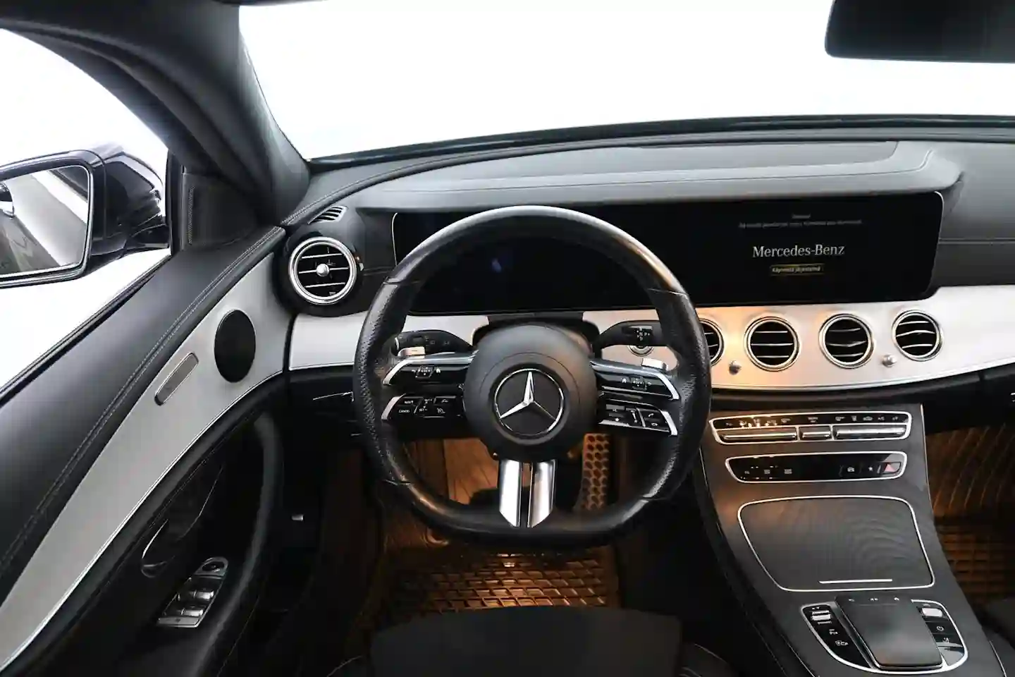 Car Image - 1Tp01wxWt1YV1JjE8mKjEw