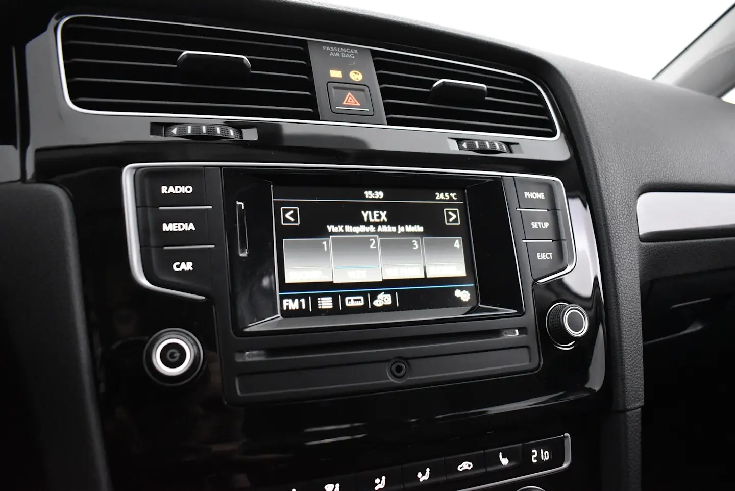 Car Image - 7jrmhSq9ws8WVj8yATCPyU