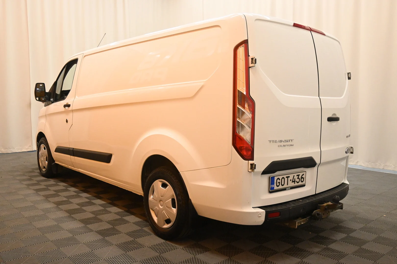 Car Image - RZWCbBe9pvXLNhdKXjrcq